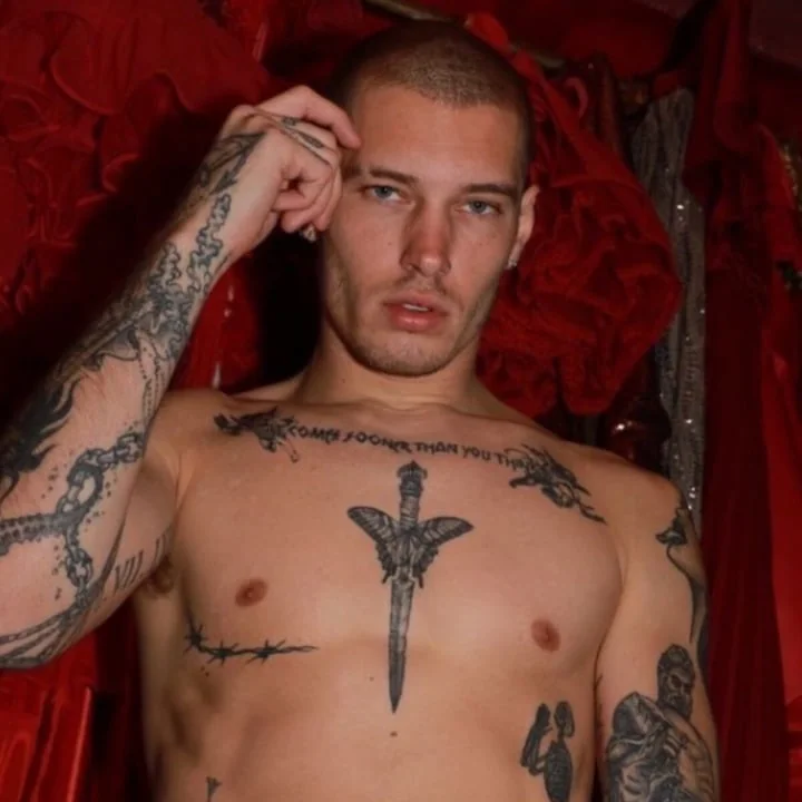 Stevanditter OnlyFans athletic tattooed male