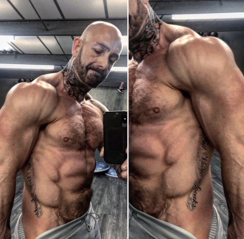 StevenLewisBarrett OnlyFans Profile StevenLewisBarrett OnlyFans muscular male performer