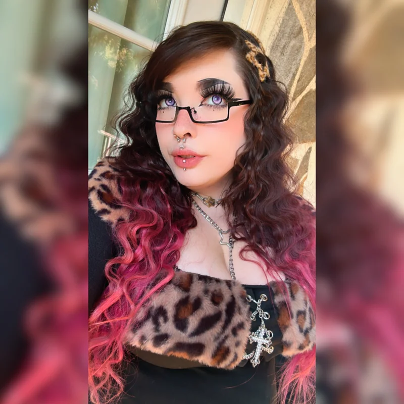 Succubusluut OnlyFans Creator Succubusluut OnlyFans creator with captivating photos