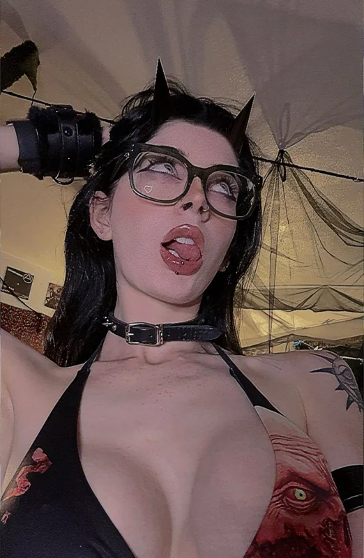 Ray OnlyFans profile