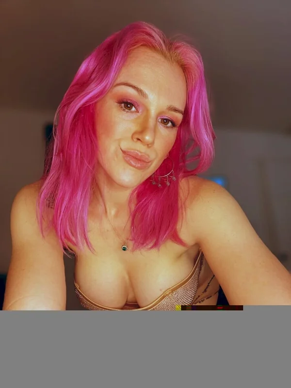 Sunnybabe22 OnlyFans Profile Sunnybabe22 OnlyFans creator with free live shows