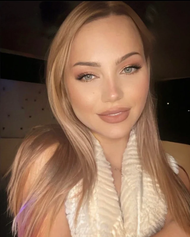 Mary OnlyFans Profile Mary OnlyFans blonde creator