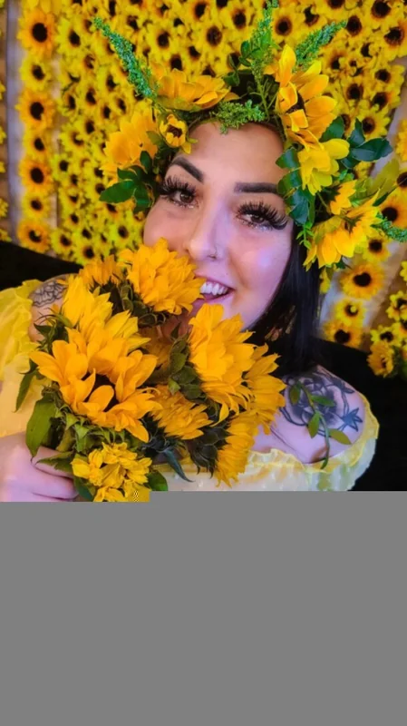 Serafina OnlyFans profile