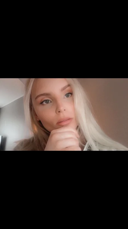 Sweblondie - Engaging Swedish OnlyFans Creator Sweblondie OnlyFans profile picture - Swedish creator
