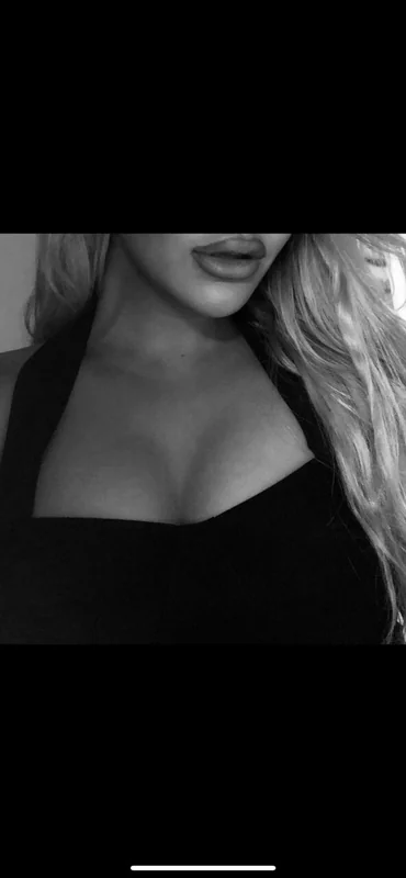 Issa OnlyFans Profile