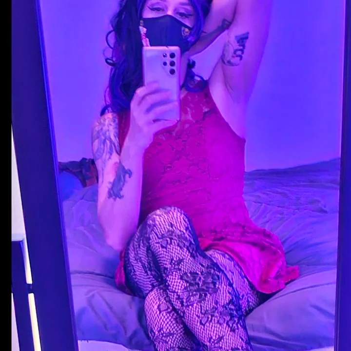 Sweet Sophie 💜 OnlyFans profile