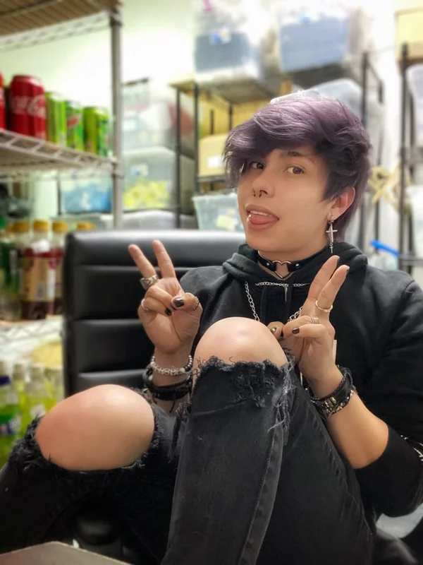 Sykeitsgabe OnlyFans alternative edgy creator.