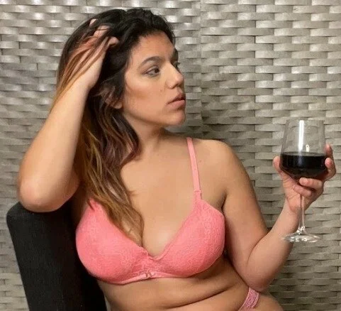Genia OnlyFans Creator Genia OnlyFans creator with engaging personality