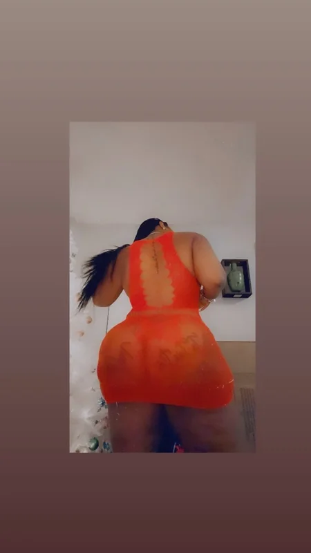Creamy when Wet OnlyFans creator celebrating curves