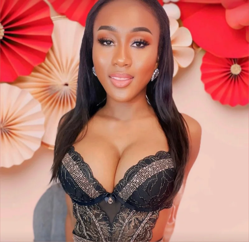 Sweet and Spicy TERRY OnlyFans Profile Sweet and Spicy TERRY OnlyFans alluring girl
