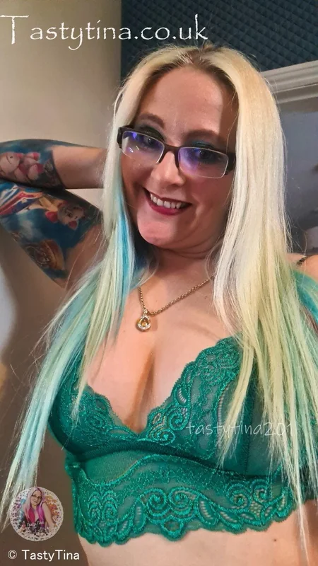 Tastytinafree OnlyFans profile
