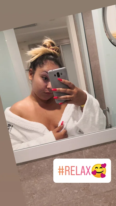 Tati21 OnlyFans creator with exclusive content