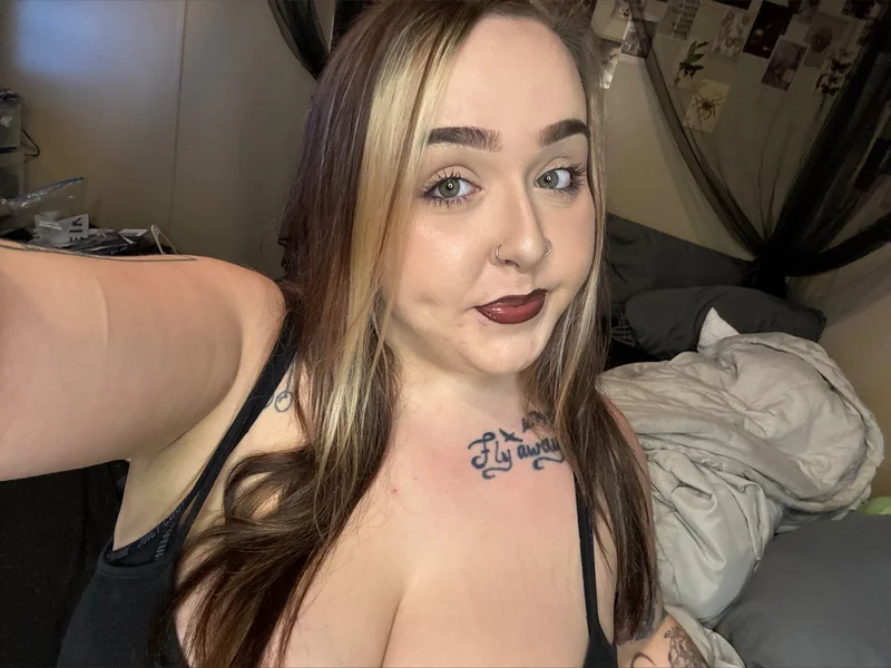 TATTED THROAT - OnlyFans Creator Profile Picture