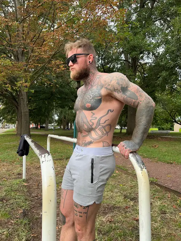 Alec OnlyFans Creator Alec on OnlyFans showcasing his lifestyle