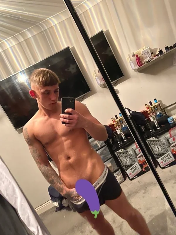 Tattladxxx OnlyFans creator with engaging content