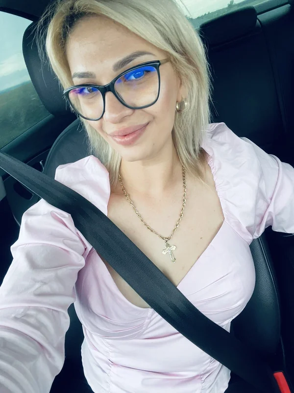 Adelina Kate OnlyFans profile