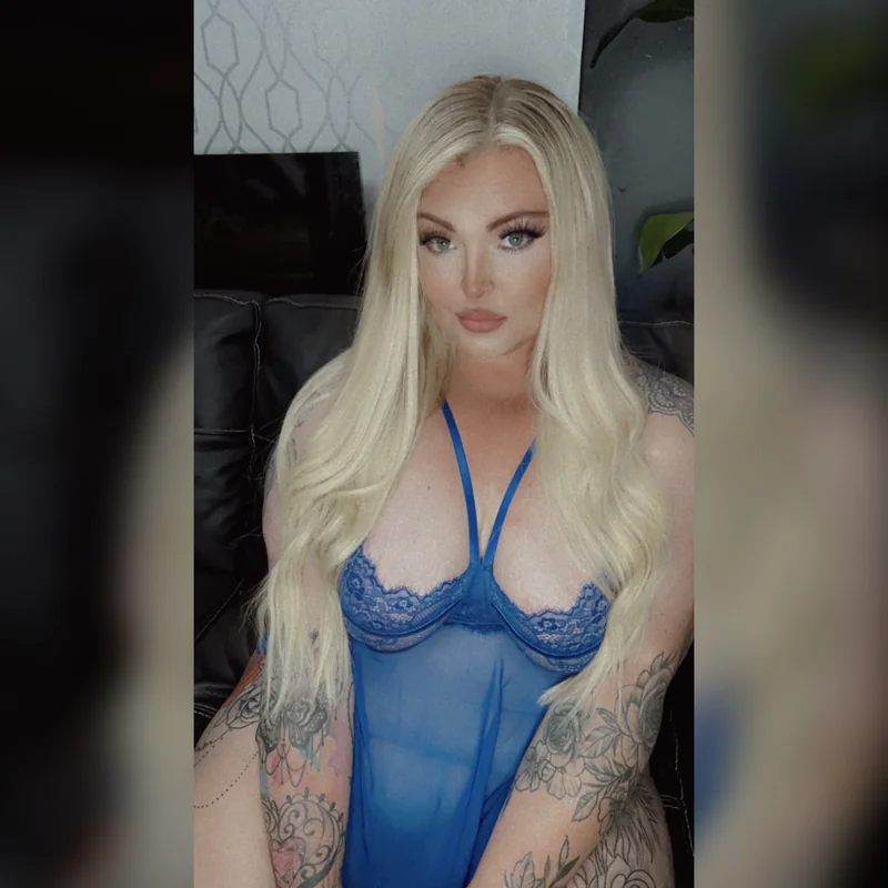 TattooBlondie OnlyFans Creator with Tattoos