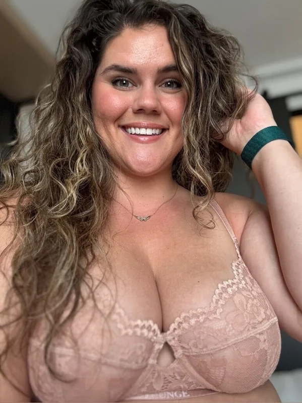 Hunnie_Bunns - OnlyFans Creator Profile Picture