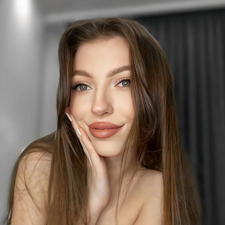Teenymouse OnlyFans Creator Profile Teenymouse OnlyFans featuring a sexy brunette