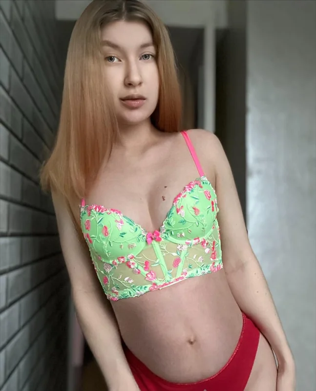 Temptress Tati OnlyFans profile