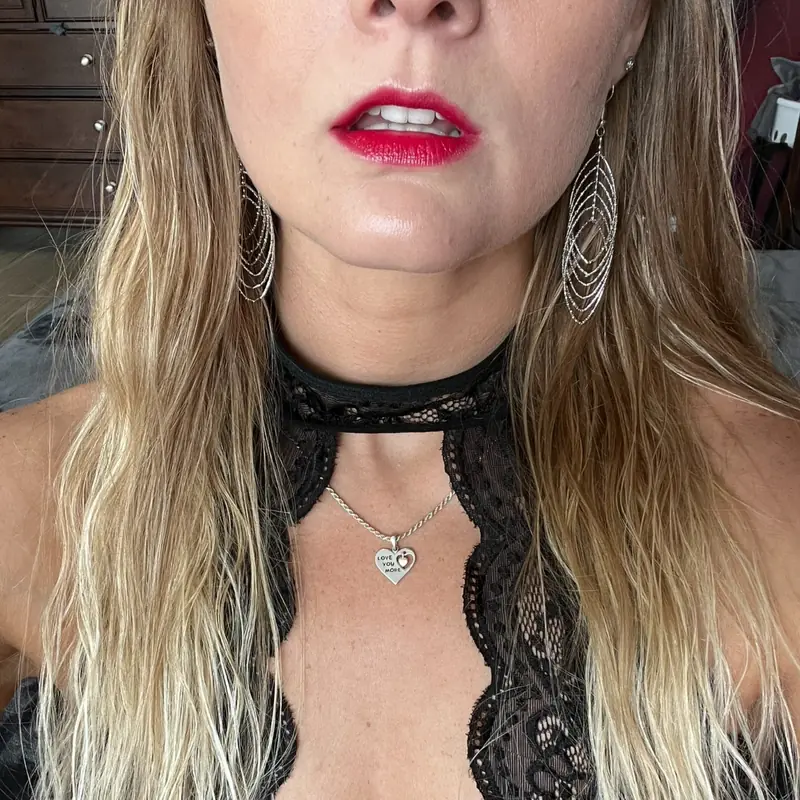 The AshtroNaught OnlyFans Creator The AshtroNaught OnlyFans blonde creator