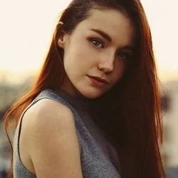 Emily Bloom OnlyFans profile