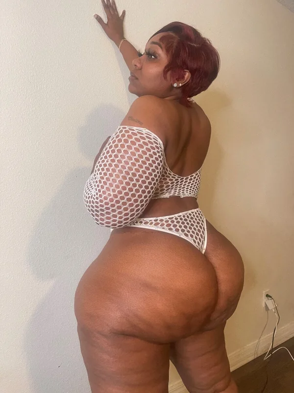 TheRealBbw OnlyFans creator with engaging content