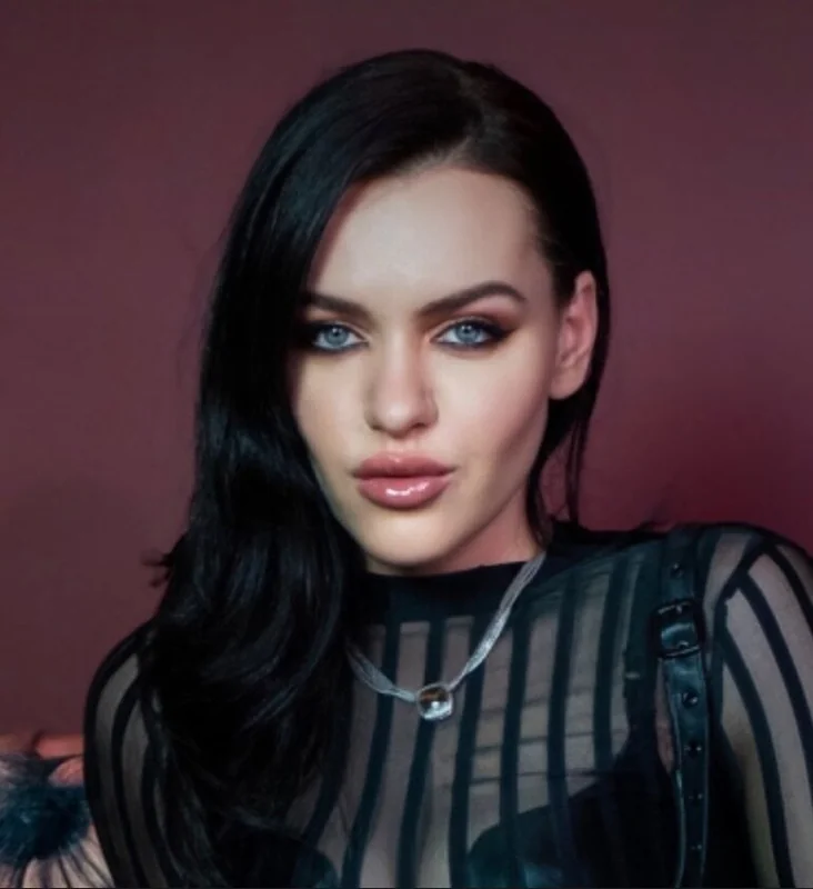 Fallen Babe Premium - OnlyFans Creator Profile Picture