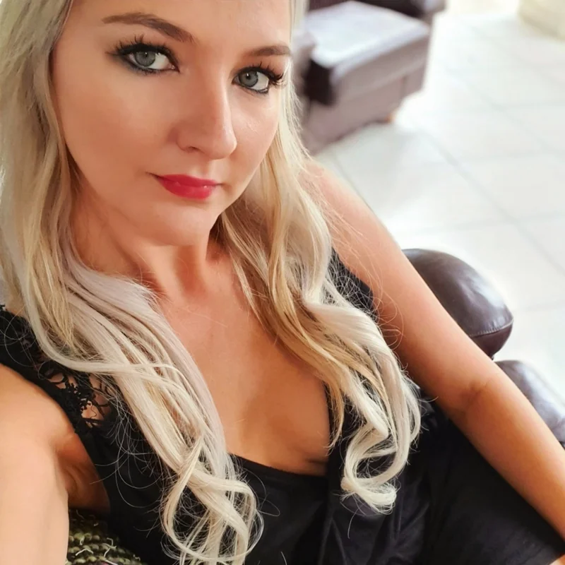 TheHotwifeZA XXX videos! - OnlyFans Creator Profile Picture
