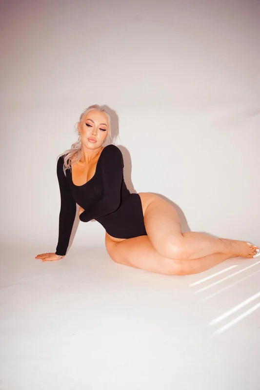 UNA OnlyFans Creator UNA OnlyFans creator with engaging content
