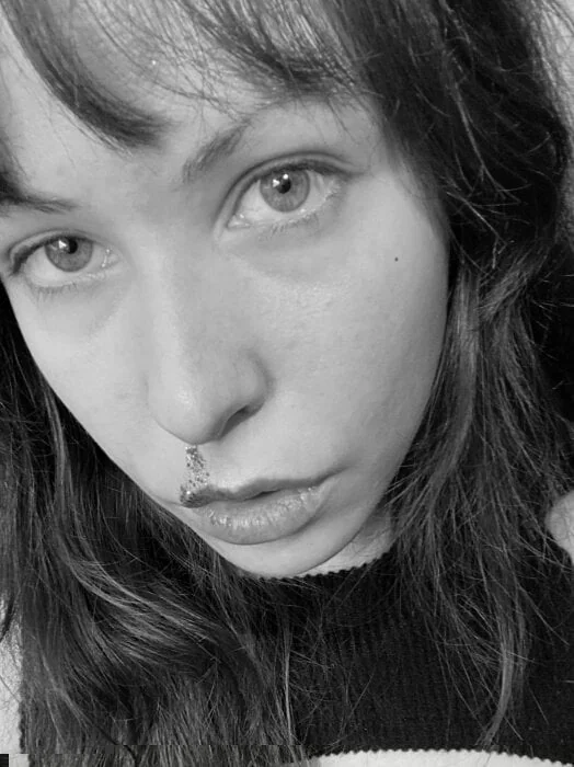 Theonlyonesuspiria OnlyFans brunette creator