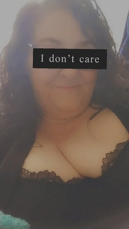 Theroses72 OnlyFans Curvy Creator