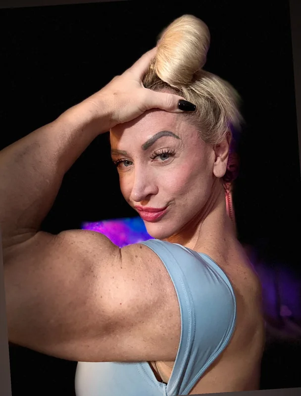 Muscle Goddess Heather Armbrust OnlyFans profile
