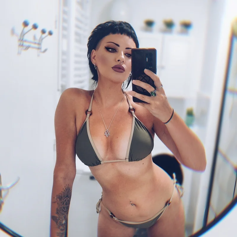 Theuglybird - OnlyFans Creator Profile Picture