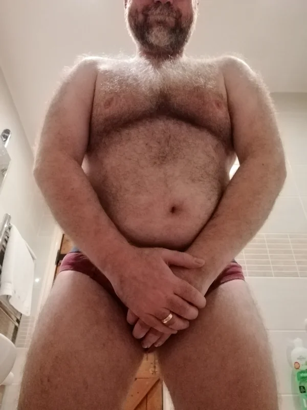 Theukhairybear OnlyFans Profile Theukhairybear OnlyFans Mature UK Hairy Bear