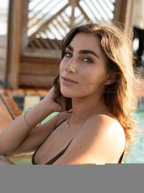 Viv! 65% Off - OnlyFans Creator Profile Picture