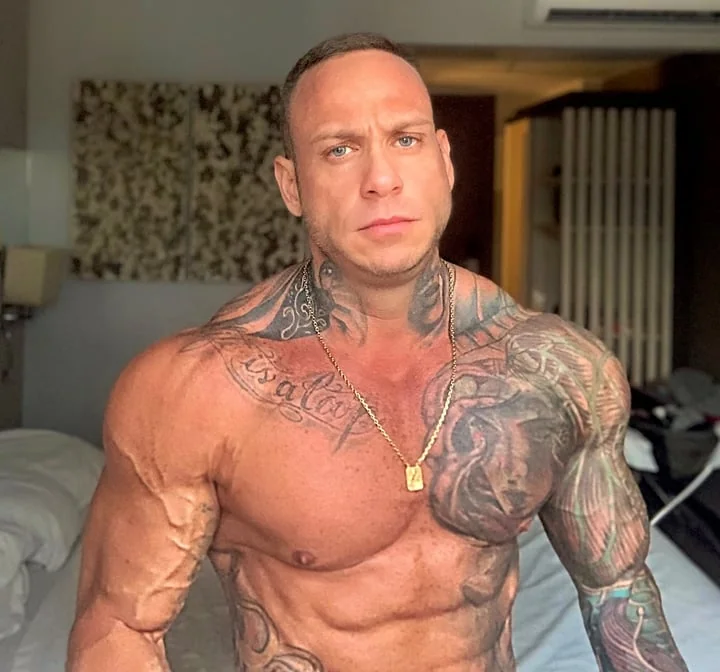 Thiking OnlyFans Profile Thiking OnlyFans muscular tattooed creator