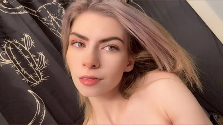 Tiny_babygirl01 Profile Image Tiny_babygirl01 OnlyFans Blonde Creator