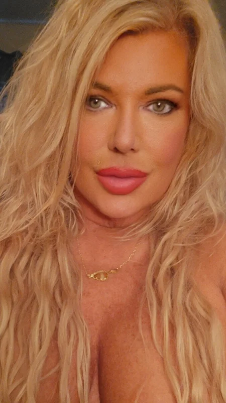 Tnfavmilf Glamorous Fitness Trainer Tnfavmilf OnlyFans Glamorous Fitness Trainer