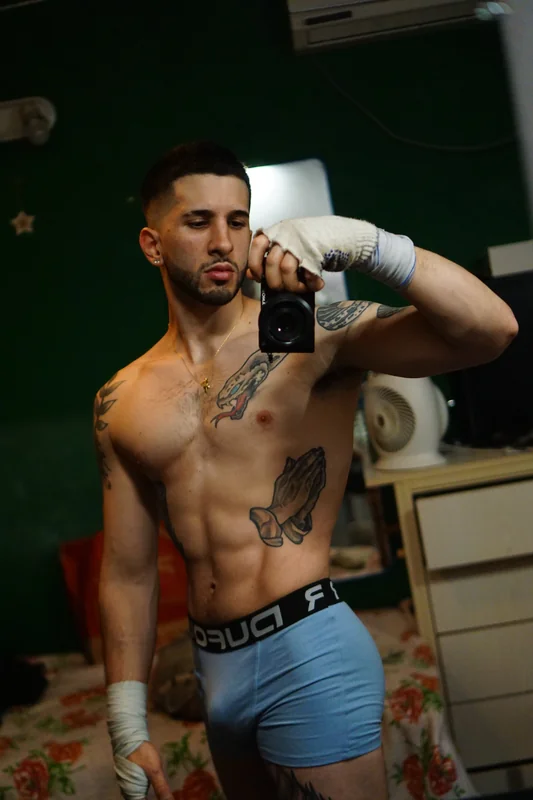 Tomas OnlyFans Creator Tomas OnlyFans creator with a passion for cooking