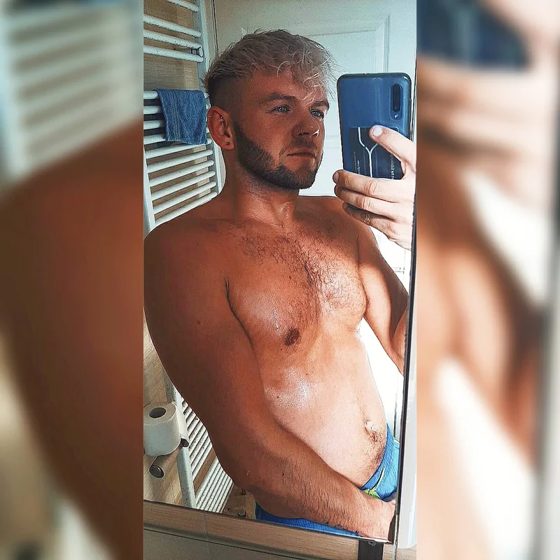 Tommidgley93 - OnlyFans Creator Profile Picture