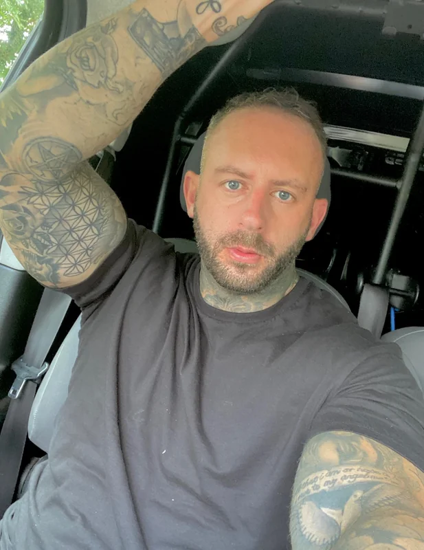 Tommygunx1free OnlyFans Profile Tommygunx1free OnlyFans creator with engaging antics