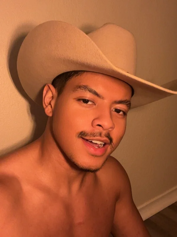 Dallas Bromo OnlyFans Creator Dallas Bromo OnlyFans creator with engaging content