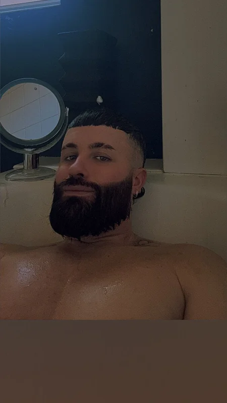 Tonyliverpool86 OnlyFans profile