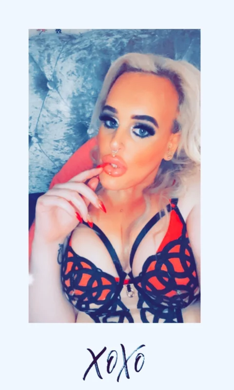 Tsblondebarbie069 OnlyFans profile