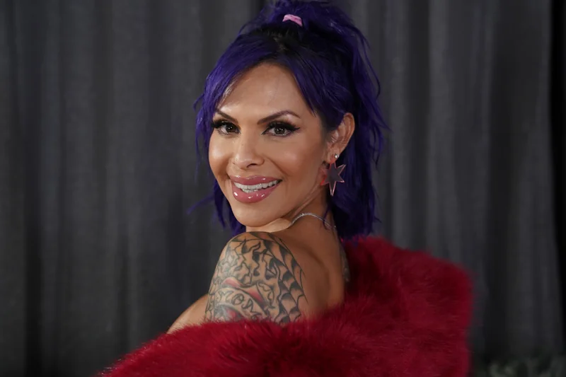 Tsfoxxy OnlyFans trans adult entertainer