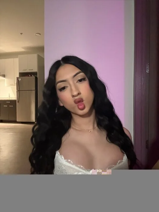 Luna OnlyFans trans fantasy creator