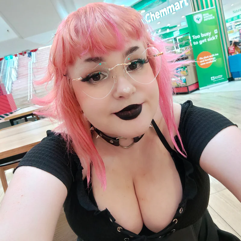 Twistedlittlefree - OnlyFans Creator Profile Picture