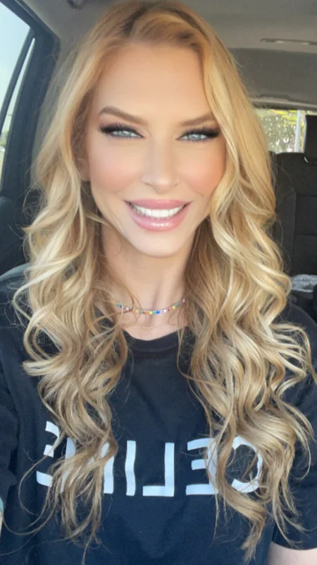 Lindsay Brooke x Brooke Banner - OnlyFans Creator Profile Picture