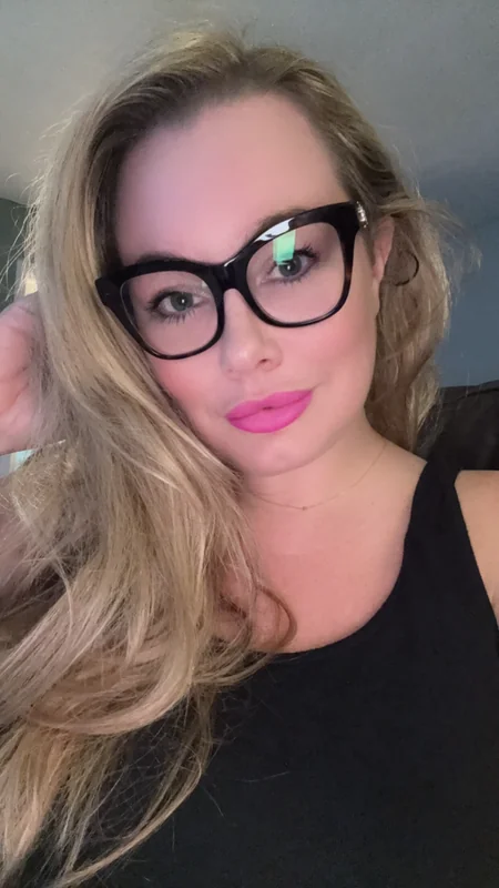 U100388897 - OnlyFans Creator Profile Picture